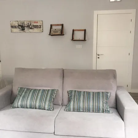 Estudio Gvsm 公寓 *